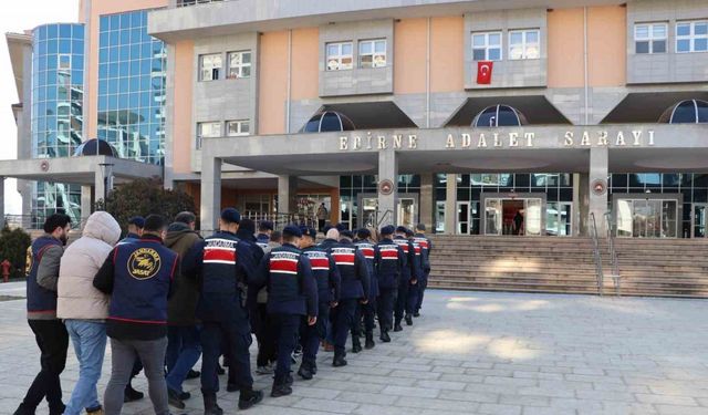 Edirne’de eski muhtar köy arazisini sattı