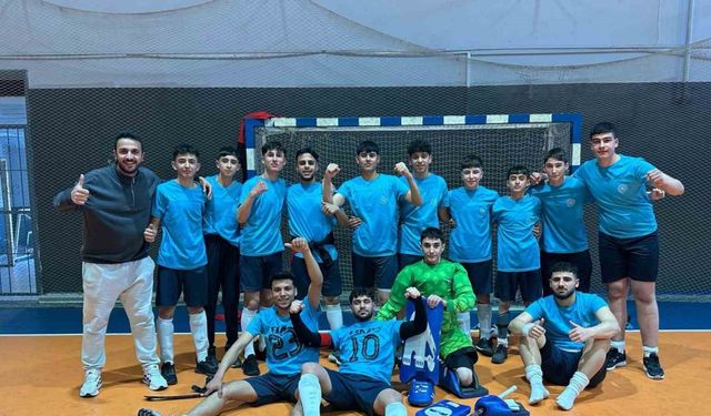 Elazığ GSK, hokeyde iddialı