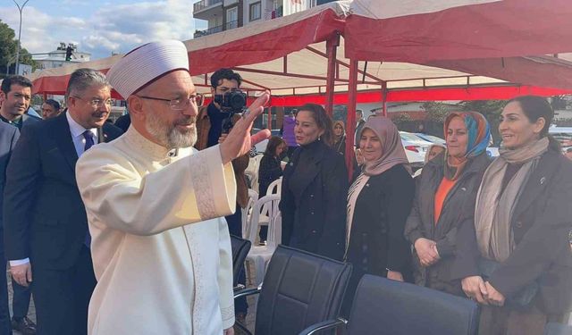 Erbaş, "Gençlik devletimizin en büyük hazinesi"