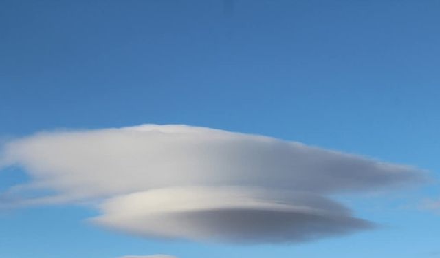 Kahramanmaraş semalarında UFO görünümlü bulut