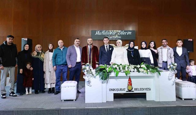 Kahramanmaraş’ta çiftler 14 Şubat’ta sevgilerini nikahla ölümsüzleştirdi