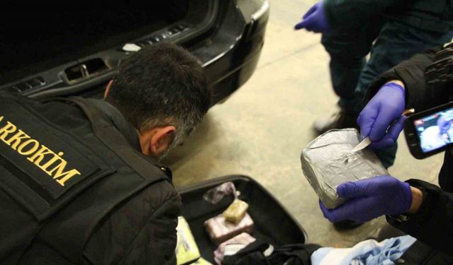 Kapıkule’de kaçakçılık operasyonu: Milyonlarca liralık uyuşturucu madde ele geçirildi