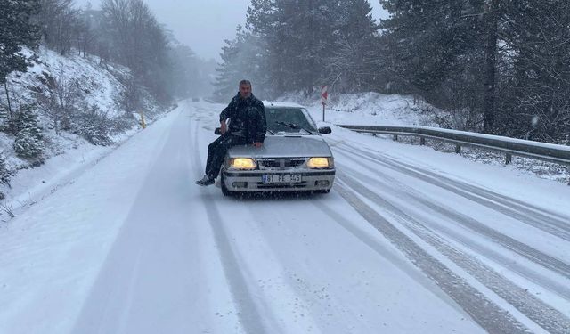 Karabük’te kar yağışı etkili oluyor