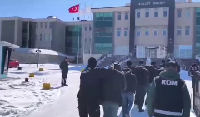 Kars’ta tefeci operasyonuna 5 tutuklama