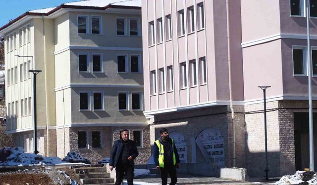 Malatya Akçadağ yeni çarşısına kavuşuyor