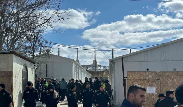 Malatya’da inşaat işçilerinin "horlama" kavgası: 15 yaralı