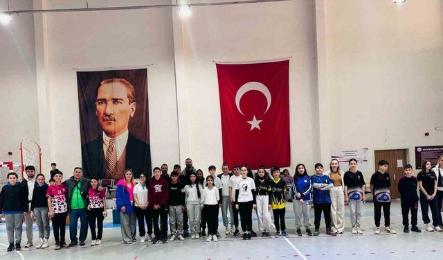 Manisa’da Okul Sporları Floor Curling İl Birinciliği Müsabakaları tamamlandı