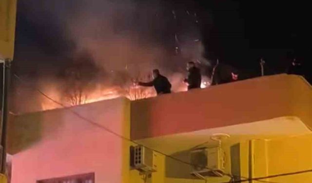Mardin’de bina terasında yangın: Apartman sakinleri tahliye edildi