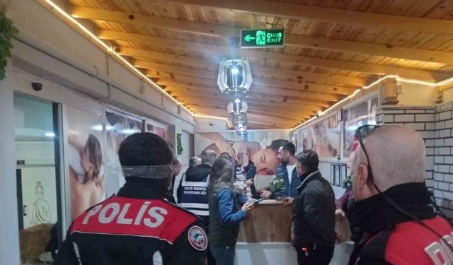 Mersin polisinden eş zamanlı denetim: 2 şüpheli tutuklandı, 7 milyon 950 bin TL ceza kesildi