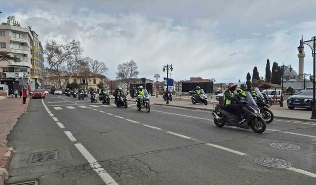 Motosikletlilerden ’katil bariyer’ eylemi