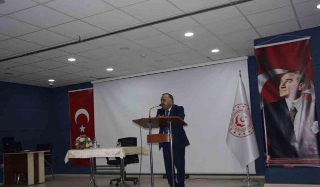 Müftü Demir: "Aile, huzurlu bir toplumun temelidir"