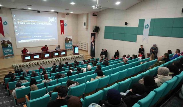 Niğde’de "Afet Sonrası Psikolojik İyileşme ve Toplumsal Dayanışma" etkinliği