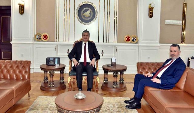 Rektör Kırışık, Vali Yavuz’u çalışmalar hakkında bilgilendirdi