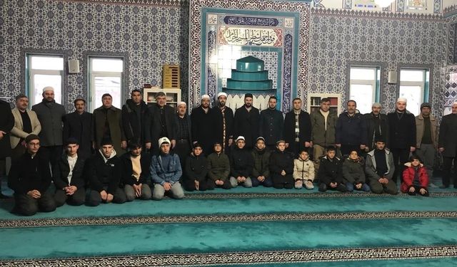 Sabah namazında cemaate çorba ikram edildi