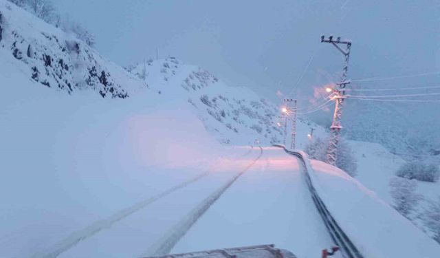 Şırnak’ta 27 köy yolu ulaşıma açıldı