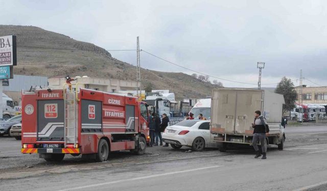Şırnak’ta kamyonet ile otomobil çarpıştı: 5 yaralı