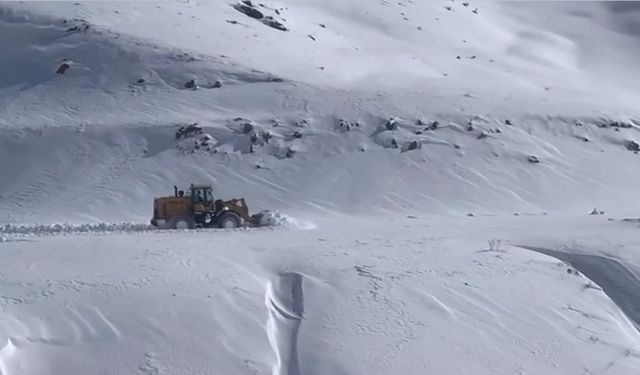 Şırnak’ta kapalı köy  yolları ulaşıma açıldı