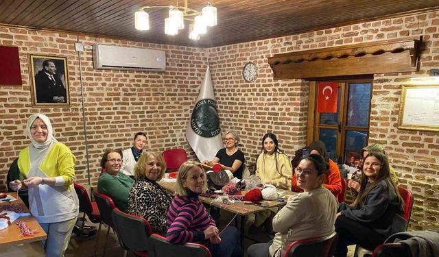 Soma’daki Pomaklar Marteniçka geleneğini yaşatıyor