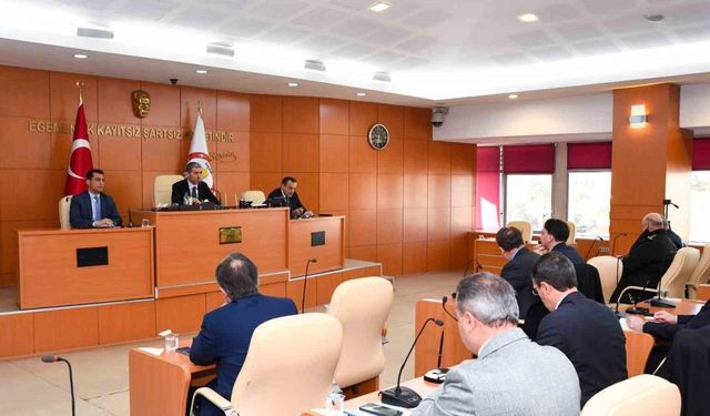 Uşak’ta İl İdare Şube Başkanlıkları toplantısı gerçekleştirildi