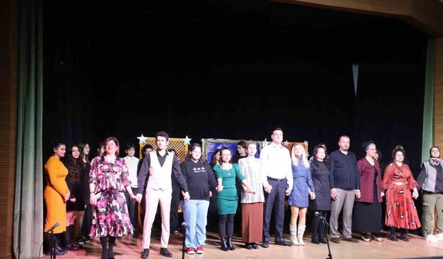 ‘Yakından Kumanda 2’ oyunu bir kez daha sahnelendi