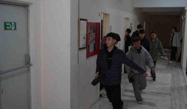 Yangın alarmı çaldı, öğrenciler harekete geçti: Pansiyonlu okullarda eş zamanlı tatbikat
