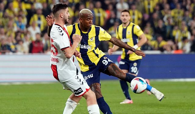 Fenerbahçe evinde ağır darbe!