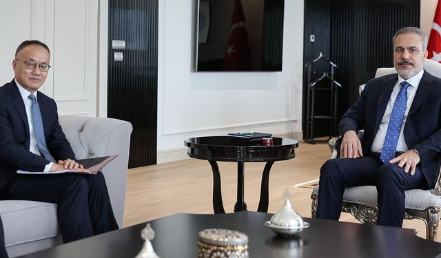 Dışişleri Bakanı Fidan, Çin Halk Cumhuriyeti’nden heyeti kabul etti