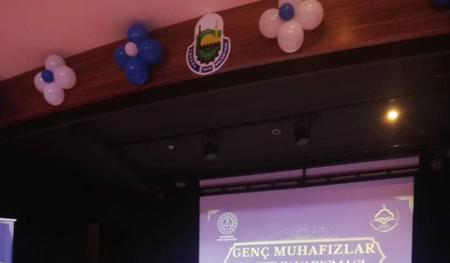 Hafız Muhammed Mustafa Uygur, İnegöl’de Bilecik’i temsil etti