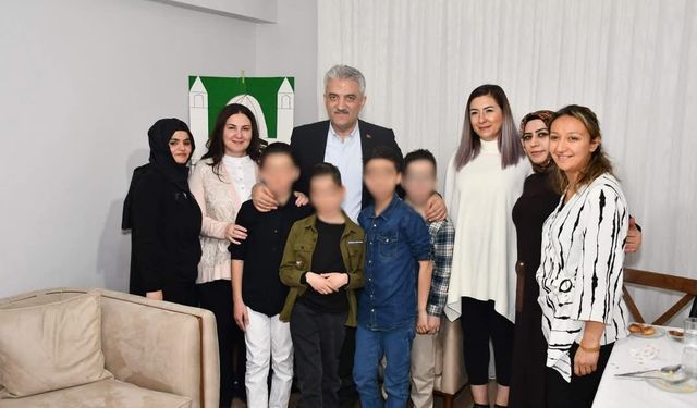 Kırıkkale Valisi Makas, çocuklarla buluştu
