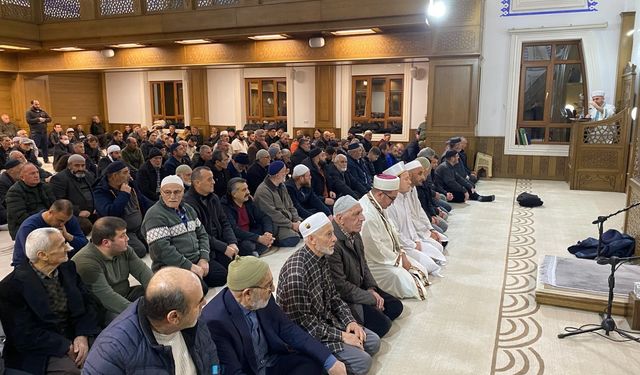 Kulu’da hatimle teravih namazı