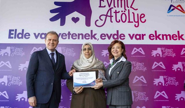 Seçer: "Evimiz Atölye projesi ile evlerdeki gizli iş gücü açığa çıktı"