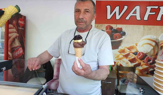 Askıda Ekmek'ten Sonra Burhaniye Ören’de askıda dondurma uygulaması başlıyor!