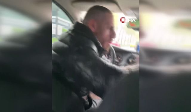 Kadın küfür etti, taksici tokatlayıp saçını çekti: O anlar kamerada