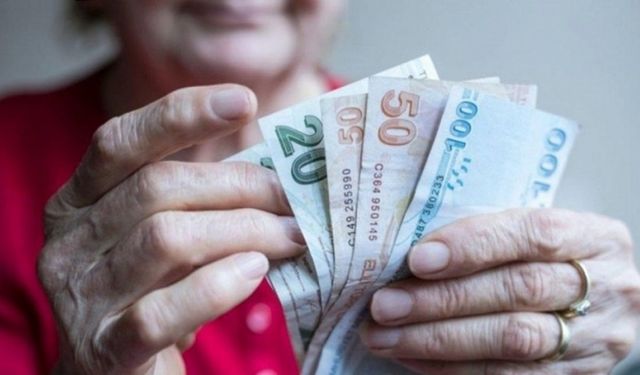 Emekli ikramiyesi fark ödemeleri 3 Nisan Çarşamba günü başlıyor