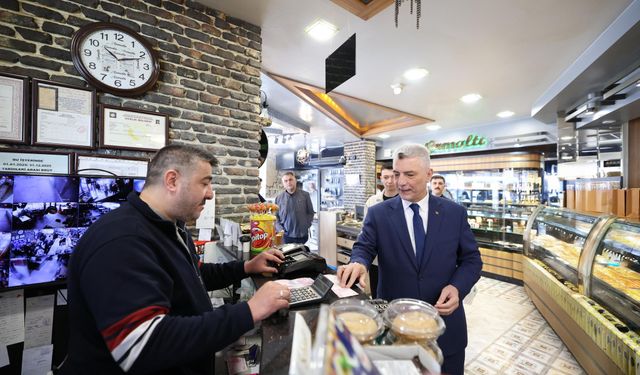 Bakan Bolat; Alışveriş yaparak dayanışma mesajı verdi