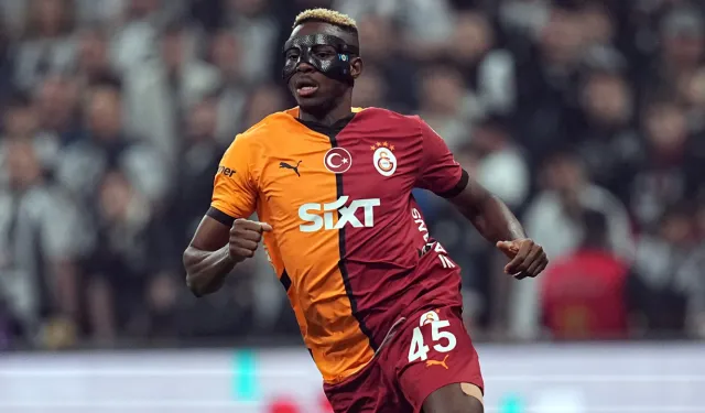 Kadıköy'de Osimhen şov! 28. Dakikada 2. Golle Kadıköyü Fethetti