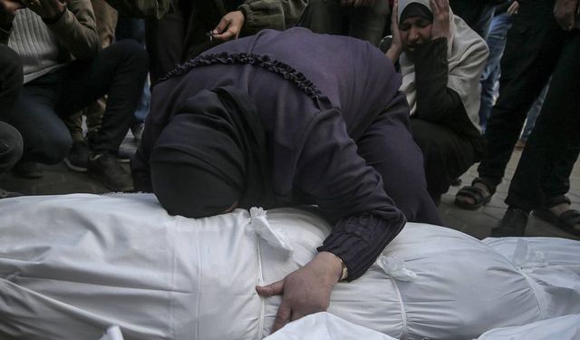 Gazze'de can kaybı 51 bin 495'e yükseldi
