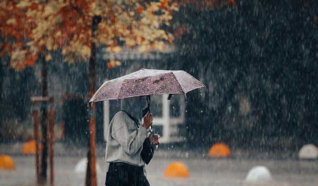 AKOM’DAN İSTANBUL İÇİN SAĞANAK YAĞIŞ UYARISI