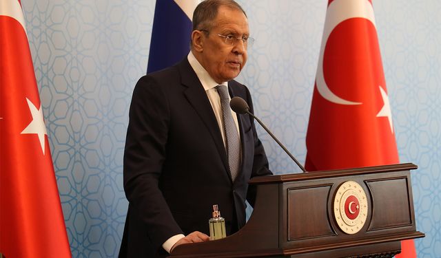 Lavrov: İstanbul’da Varılan Anlaşmalara Bağlıyız