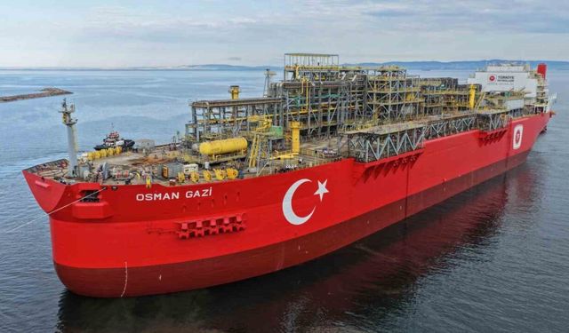 Türkiye’nin ilk yüzer üretim platformu "Osman Gazi" doğal gaz üretimini iki katına çıkaracak