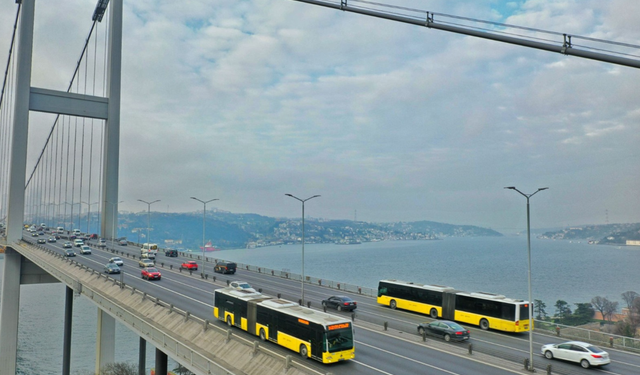 15 TEMMUZ'DA İSTANBUL'DA TOPLU ULAŞIM ÜCRETSİZ