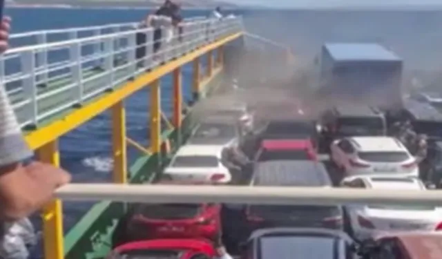 Marmara Adası açıklarında yangın çıkan feribotta can pazarı: 200 yolcu tahliye ediliyor