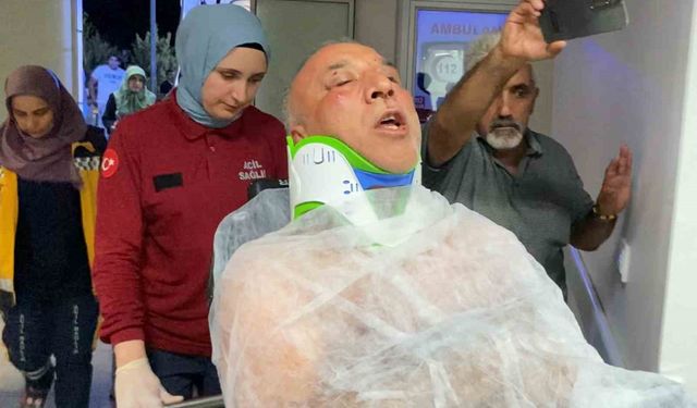 "Müziğin sesini kısın" diyen emekli polis memurunu darbedip bıçakladı