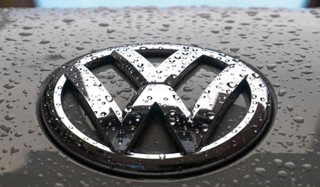 Avrupa'da Otomotivin Lideri Değişmedi: Volkswagen Zirvede, Elektrikli Araçlar Yükselişte