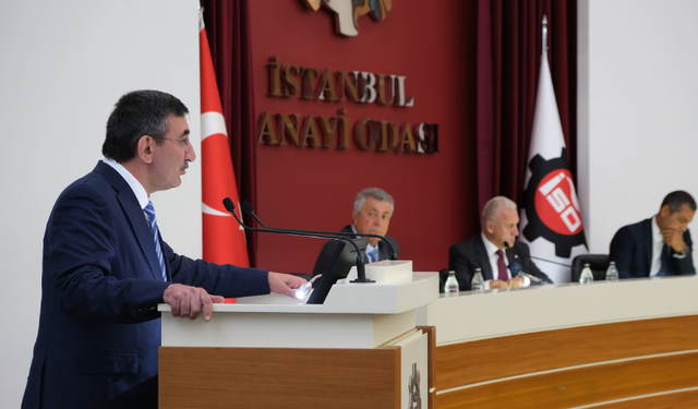 İSO Meclisine Türkiye Cumhurbaşkanı Yardımcısı Cevdet Yılmaz konuk oldu
