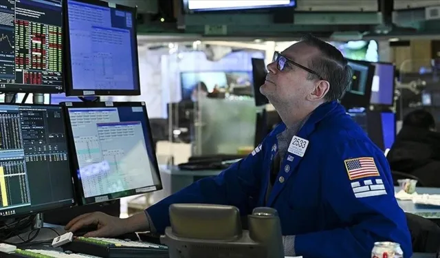 Küresel Piyasalarda Gözler Jackson Hole’a Çevrildi: Fed, Enflasyon Riskine Karşı Temkinli