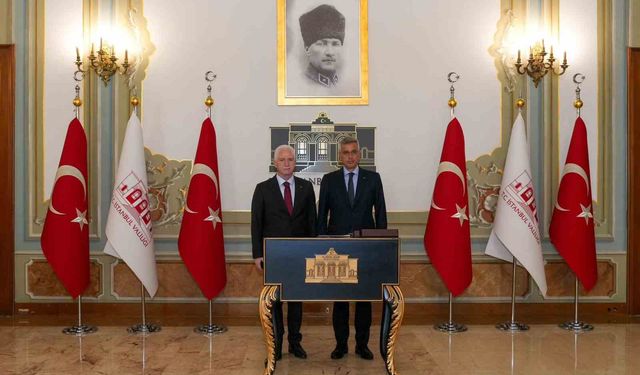 Sağlık Bakanı Memişoğlu: "Hem aile hekimlerimizin hem aile hekimliklerimizin sayısını bütün Türkiye’de artıracağız"