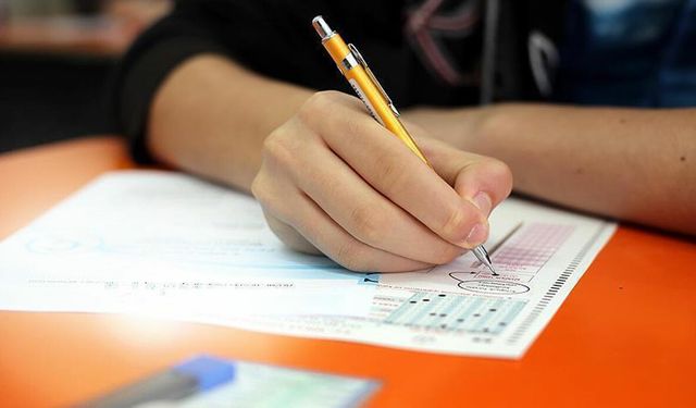 Üniversite Yolunda Kritik Gün: YKS Tercihleri Başladı