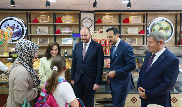 AK Parti’den bir günde 1.700 program