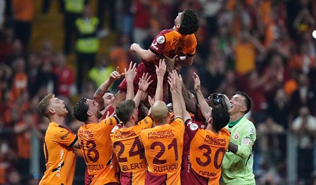 Galatasaray Hem Sahada Hem Borsada Zirvede: Ağustos Ayının Kazandıranı Sarı-Kırmızılılar Oldu